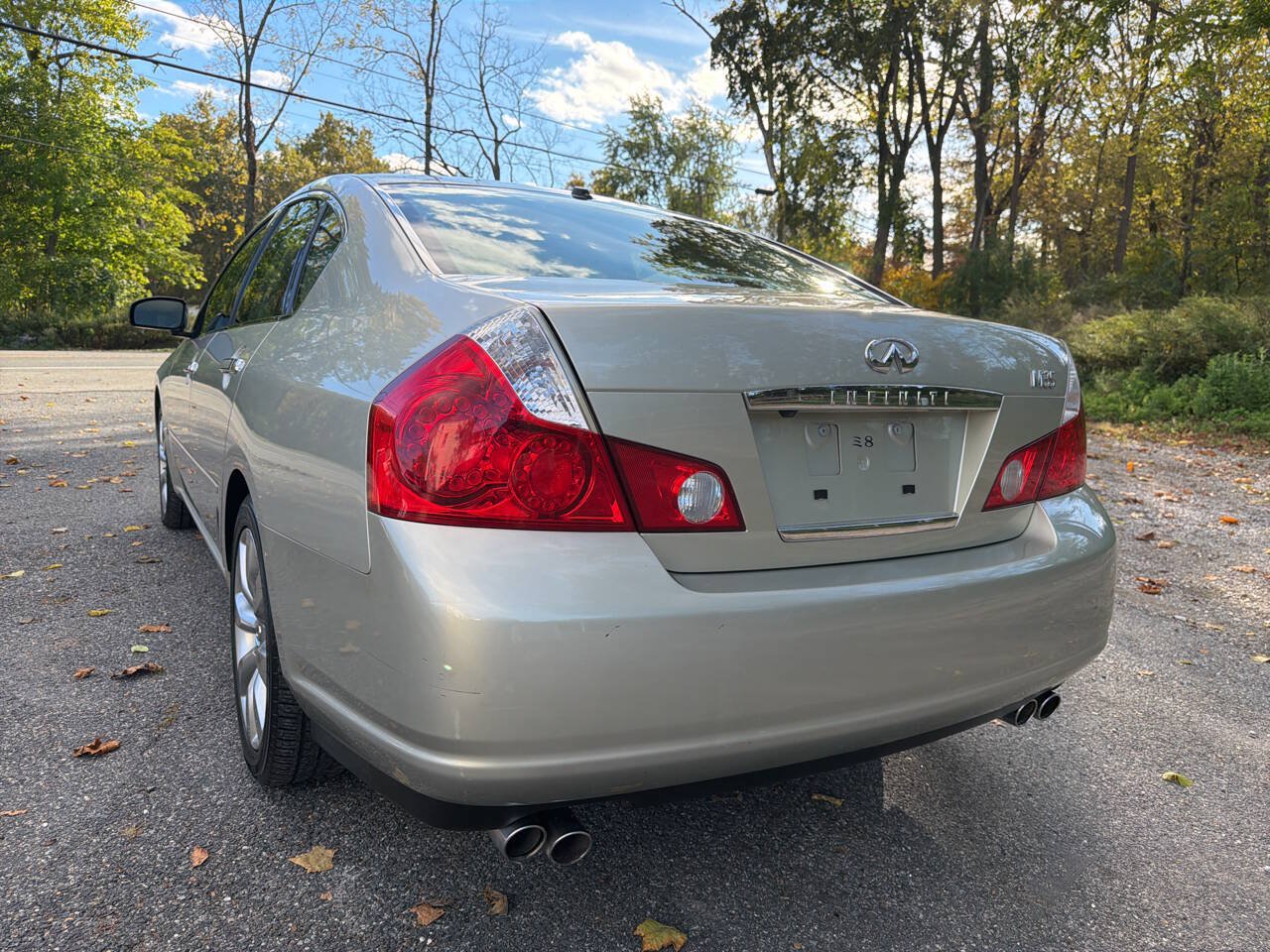 Used 2007 INFINITI M35 w/ Technology Pkg RWD image 15