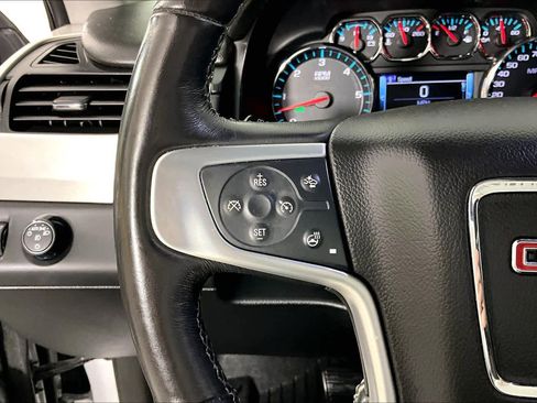 Used 2018 GMC Yukon SLT w/ Open Road Package image 23