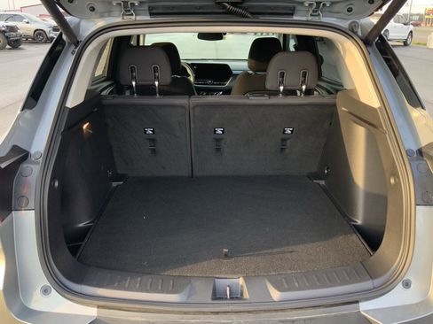 Used 2025 Chevrolet TrailBlazer LT w/ Convenience Package image 11