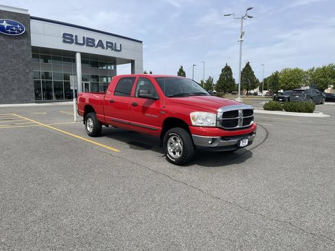 Used 2007 Dodge Ram 1500 Truck SLT w/ Trailer Tow Group AWD/4WD image 2