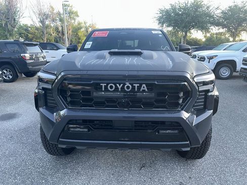 Used 2026 Toyota Tacoma TRD Pro AWD/4WD image 8