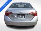 Used 2017 Toyota Corolla LE image 5