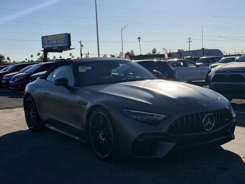 Used 2022 Mercedes-Benz SL 63 AMG 4MATIC image 23