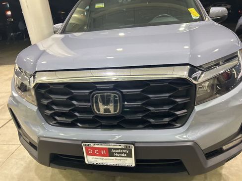 Certified 2023 Honda Passport EX-L image 2