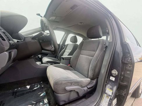 Used 2005 Honda Accord LX image 19