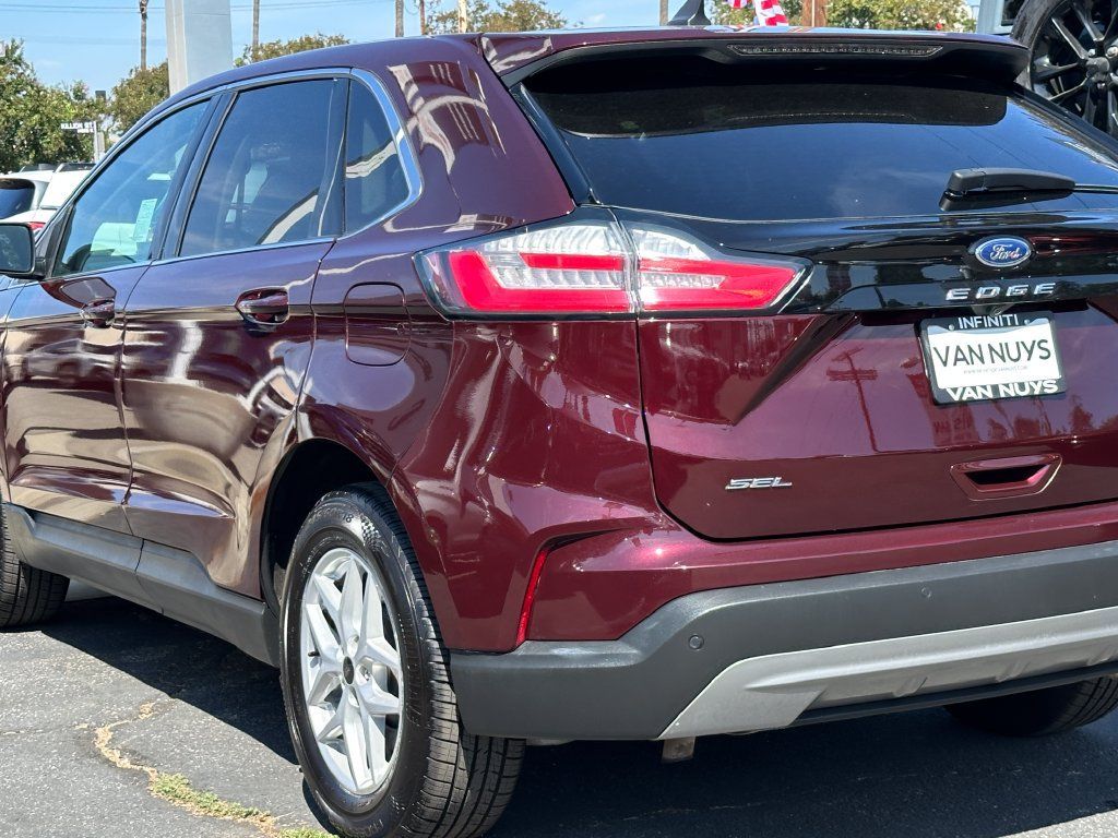 Used 2024 Ford Edge SEL AWD/4WD image 4