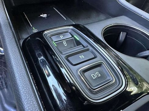 Used 2024 Honda Pilot TrailSport image 18