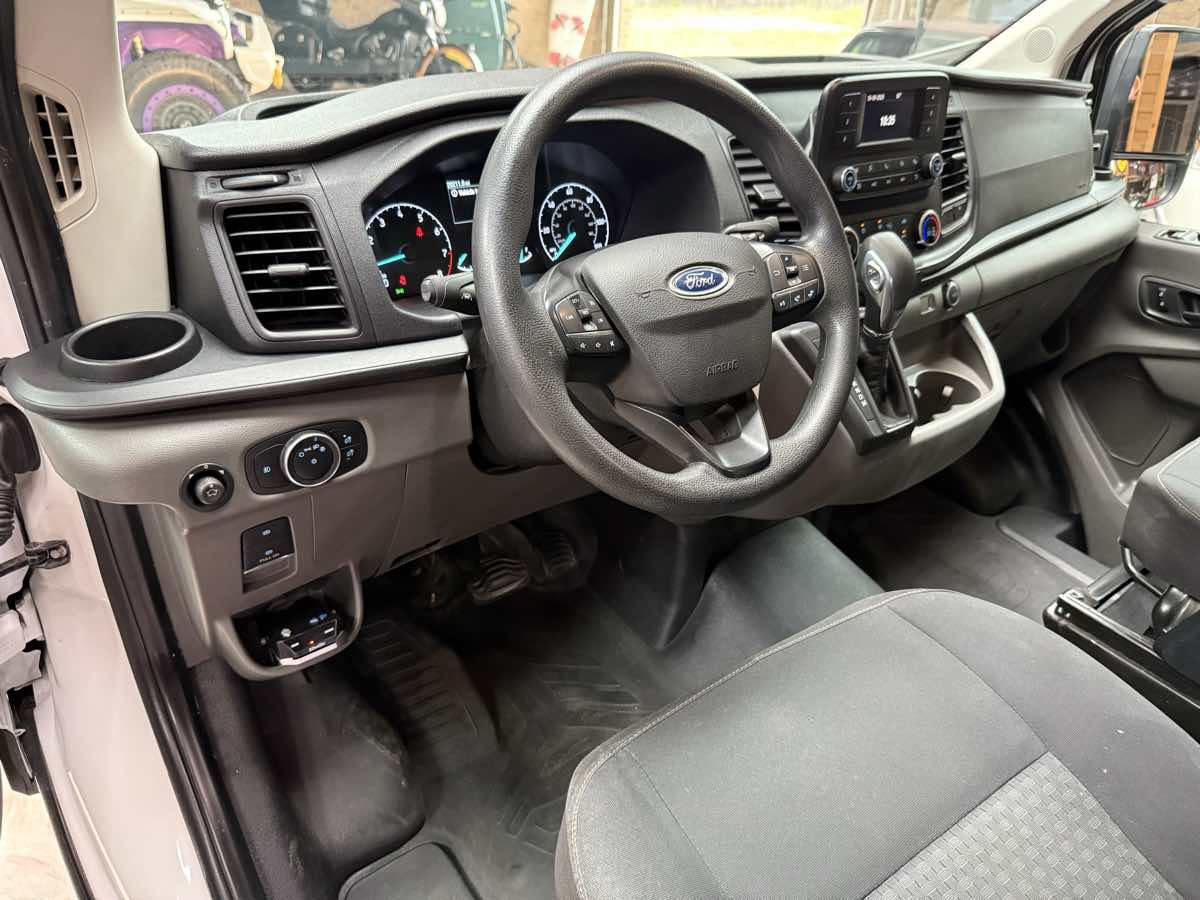 Used 2020 Ford Transit 250 Low Roof w/ Exterior Upgrade Package RWD image 9