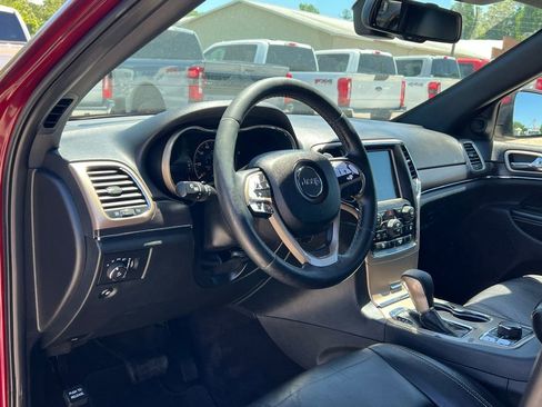Used 2016 Jeep Grand Cherokee Limited image 12