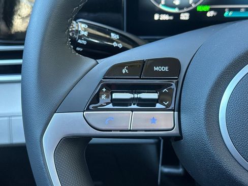 New 2026 Hyundai Elantra Limited FWD image 25