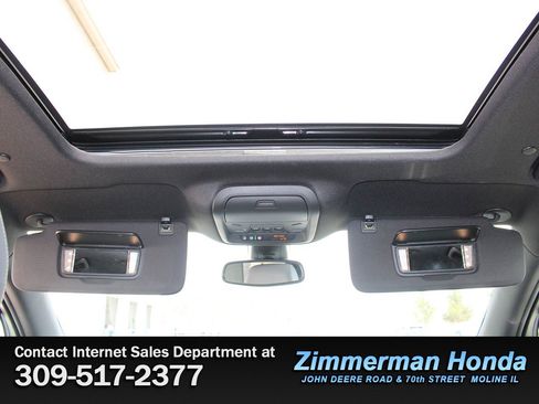 Used 2023 Buick Enclave Essence w/ Experience Buick Package AWD/4WD image 11