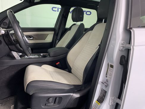 Used 2020 Land Rover Discovery Sport HSE R-Dynamic AWD/4WD image 15