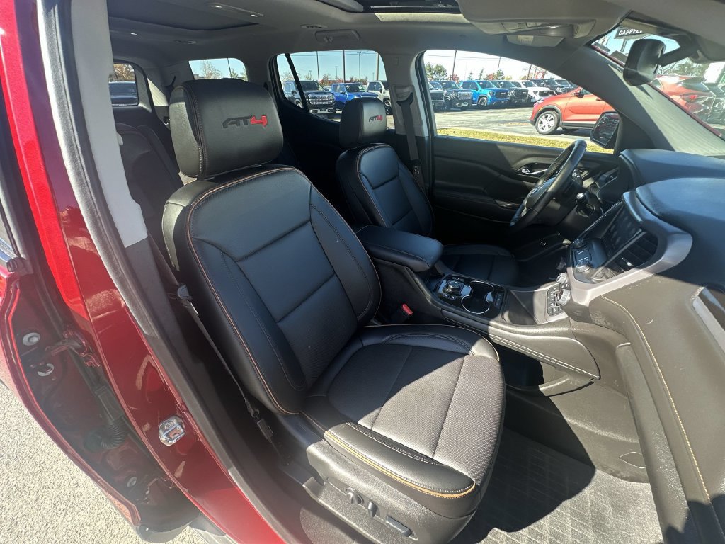 Used 2023 GMC Acadia AT4 w/ Preferred Package AWD/4WD image 29