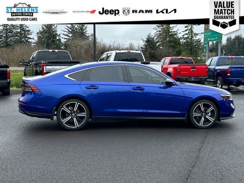 Used 2023 Honda Accord Sport image 8