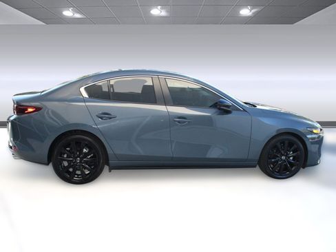 Used 2025 MAZDA MAZDA3 s image 8