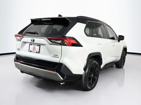 Used 2024 Toyota RAV4 XSE AWD/4WD image 10
