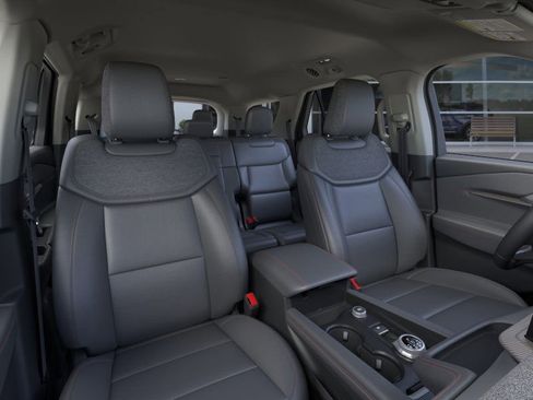 New 2025 Ford Explorer Active w/ Active Comfort Package image 36