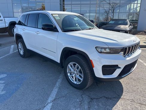 New 2026 Jeep Grand Cherokee Laredo X AWD/4WD image 41