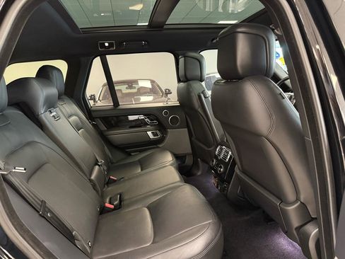 Used 2018 Land Rover Range Rover Supercharged AWD/4WD image 25