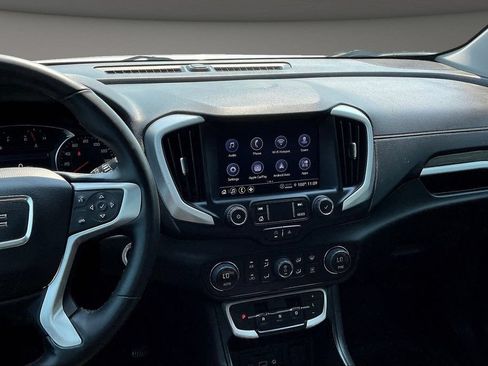 Used 2023 GMC Terrain SLT w/ Elevation Edition FWD image 13