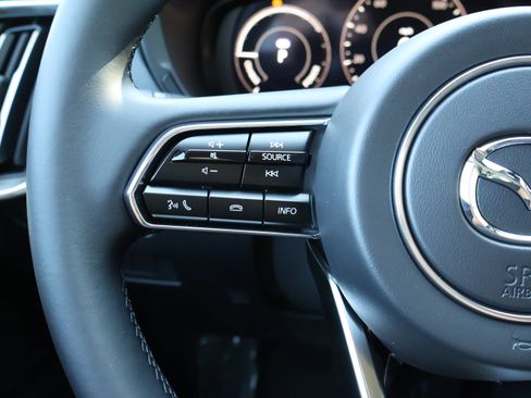 New 2025 MAZDA CX-90 Plug-In Hybrid w/ Preferred image 40