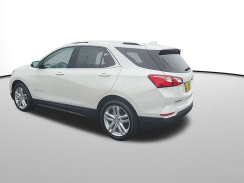 Used 2018 Chevrolet Equinox Premier image 7