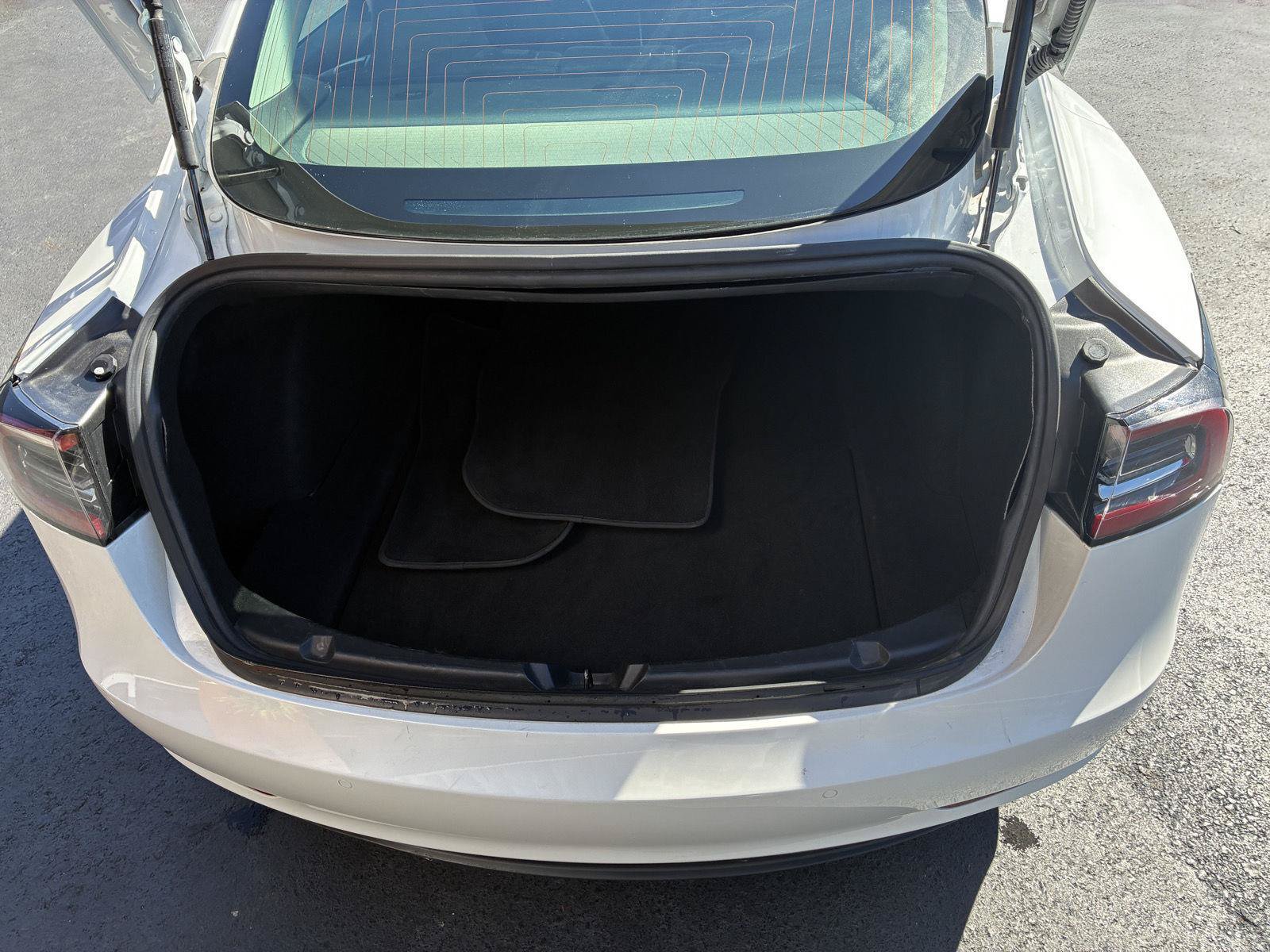 Used 2018 Tesla Model 3 Long Range AWD/4WD image 7