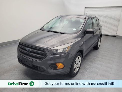 Used 2018 Ford Escape S FWD image 1