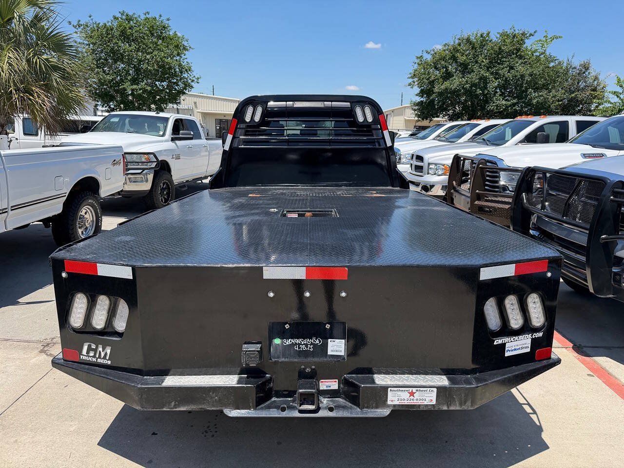 Used 2026 RAM 5500 Tradesman w/ Chrome Appearance Group AWD/4WD image 12