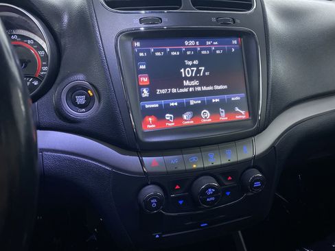 Used 2020 Dodge Journey Crossroad image 5