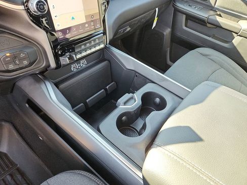 New 2026 RAM 2500 Lone Star AWD/4WD image 27