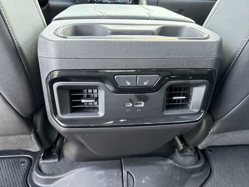 Used 2024 GMC Sierra 1500 AT4 w/ Technology Package AWD/4WD image 22