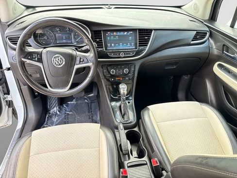 Used 2020 Buick Encore Preferred FWD image 16