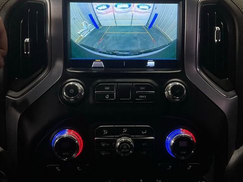 Used 2022 GMC Sierra 1500 Elevation AWD/4WD image 18