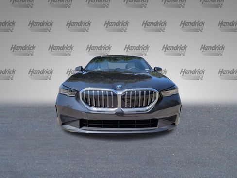 Used 2026 BMW 530i xDrive w/ Premium Package AWD/4WD image 5