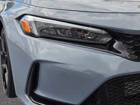 Used 2024 Honda Civic Type R image 3