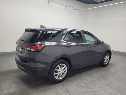 Used 2022 Chevrolet Equinox LT FWD image 10