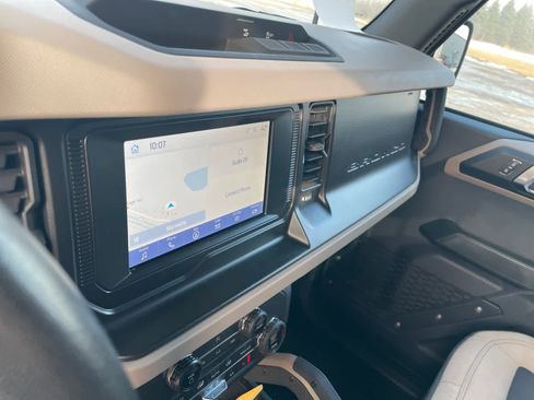 Certified 2021 Ford Bronco Big Bend image 15