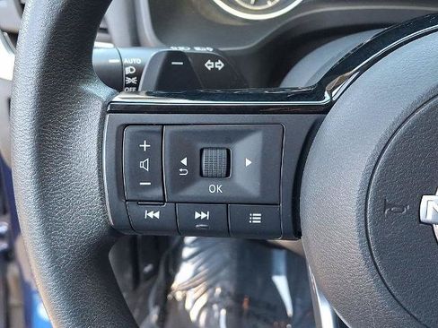Certified 2023 Nissan Rogue SV AWD/4WD image 21