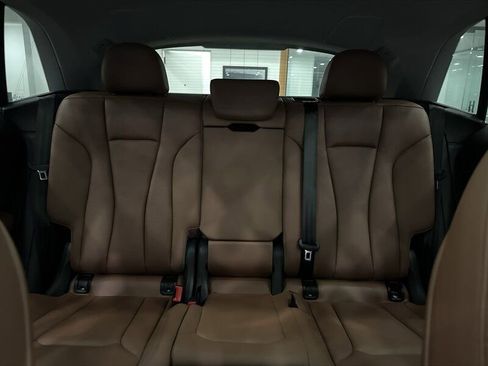 Used 2023 Audi Q8 Premium Plus w/ Premium Plus Package image 11