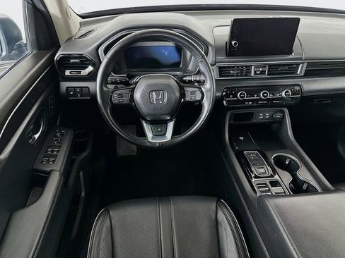 Certified 2024 Honda Pilot Elite image 4