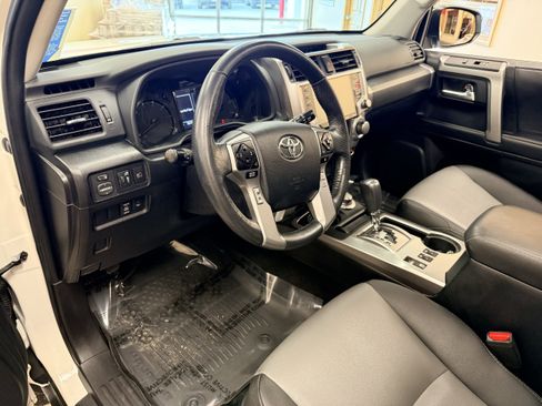 Certified 2024 Toyota 4Runner SR5 Premium w/ Moonroof Package AWD/4WD image 8