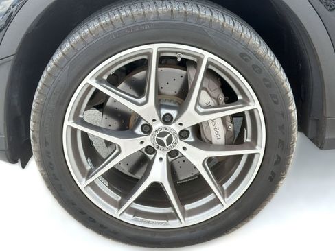 Used 2022 Mercedes-Benz GLC 300 4MATIC image 12
