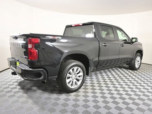 Used 2024 Chevrolet Silverado 1500 Custom image 7