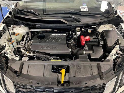 Used 2023 Nissan Rogue SV AWD/4WD image 30