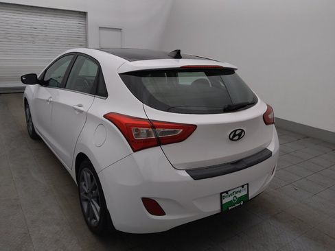 Used 2016 Hyundai Elantra GT w/ Option Group 03 FWD image 5