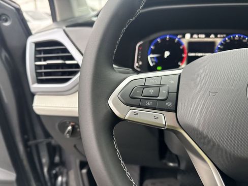 New 2026 Volkswagen Taos SEL AWD/4WD image 19