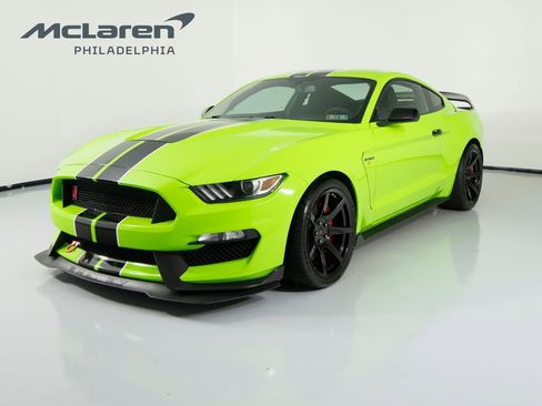 Used 2016 Ford Mustang Shelby GT350R w/ GT350R Equipment Group 920A image 1
