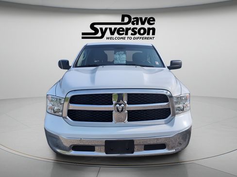 Used 2021 RAM 1500 Classic SLT AWD/4WD image 8