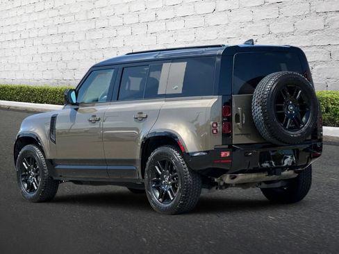 Used 2023 Land Rover Defender 110 X-Dynamic SE AWD/4WD image 6
